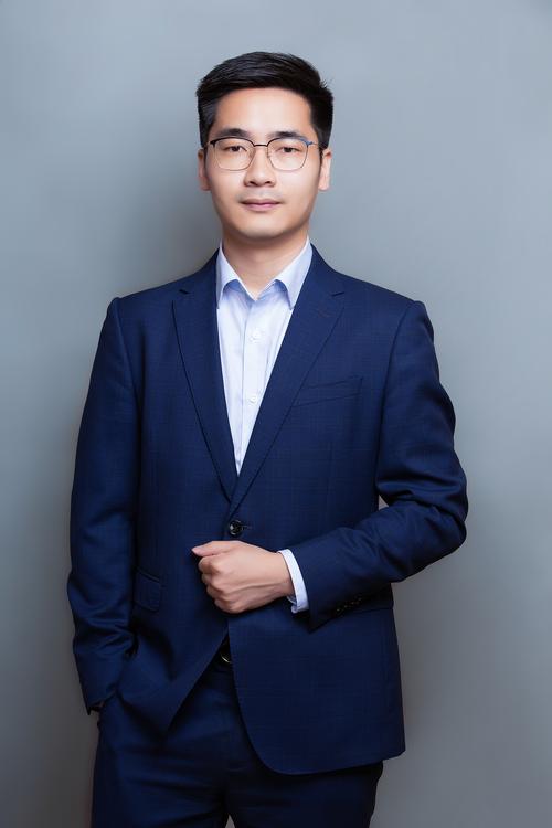 邓梅 美术指导负责人