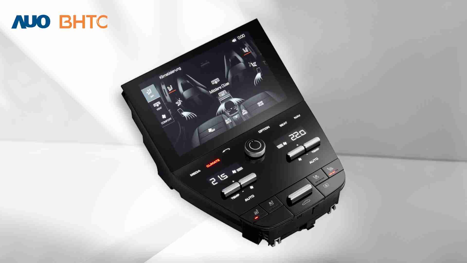 MG电玩结合BHTC强大的车用HMI能力，，强调人性化的互动控制体验，，，更加贴近乘用者需求